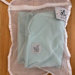Ollie Swaddle - Sky Blue
